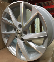 Литые колесные диски Carwel Тоджа 1714 (Camry) 7x17 5x114.3 ET45 D60.1 Серебристый с полированной лицевой частью (097809)  фото, kupilegko.ru