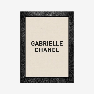 Gabrielle Chanel Книга Abrams Books  фото, kupilegko.ru