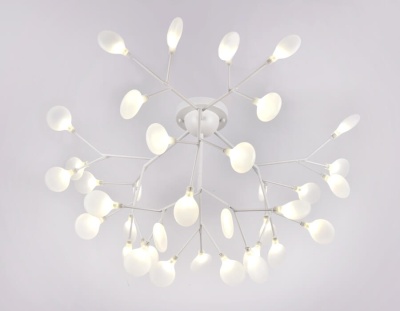 Потолочная люстра Ambrella light Traditional TR3018  фото, kupilegko.ru